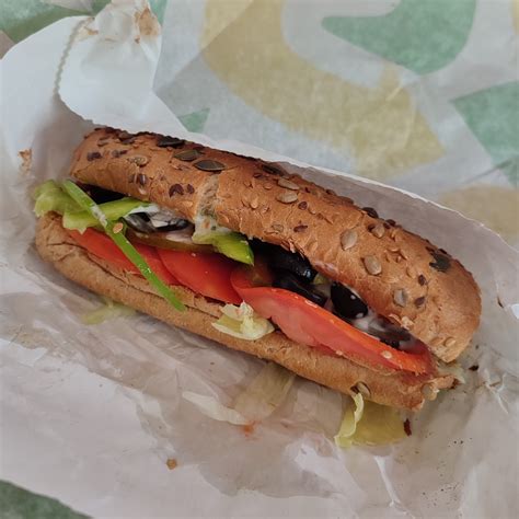 Subway – Delicious Vegan Options & Sustainable Dining in .